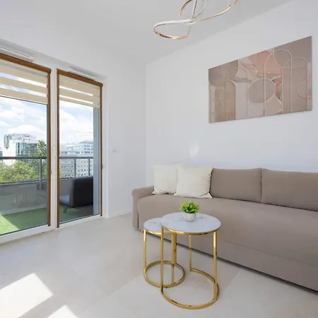 Family With Terrace 2 Bedrooms And Balcony By Renters Apartmán *
