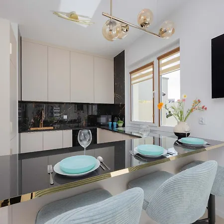 Apartmán Family With Terrace 2 Bedrooms And Balcony By Renters Varšava