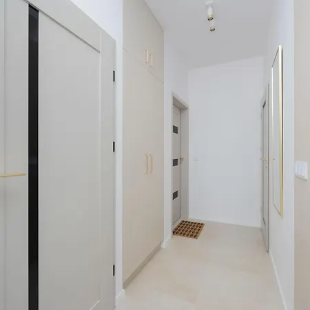 Apartmán Family With Terrace 2 Bedrooms And Balcony By Renters *