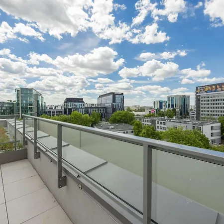 Family With Terrace 2 Bedrooms And Balcony By Renters